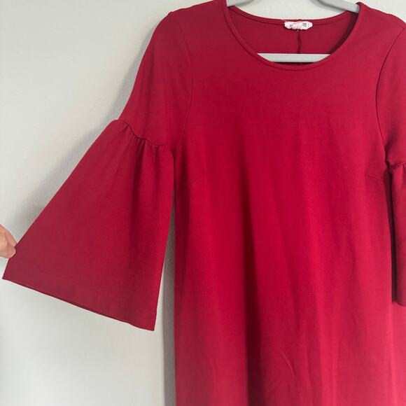 Ingrid & Isabel Bell Sleeve Maternity Dress‎ Red Rent the Runway Size XS - Picture 6 of 7